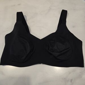 Knix Black Wireless Comfort Bra